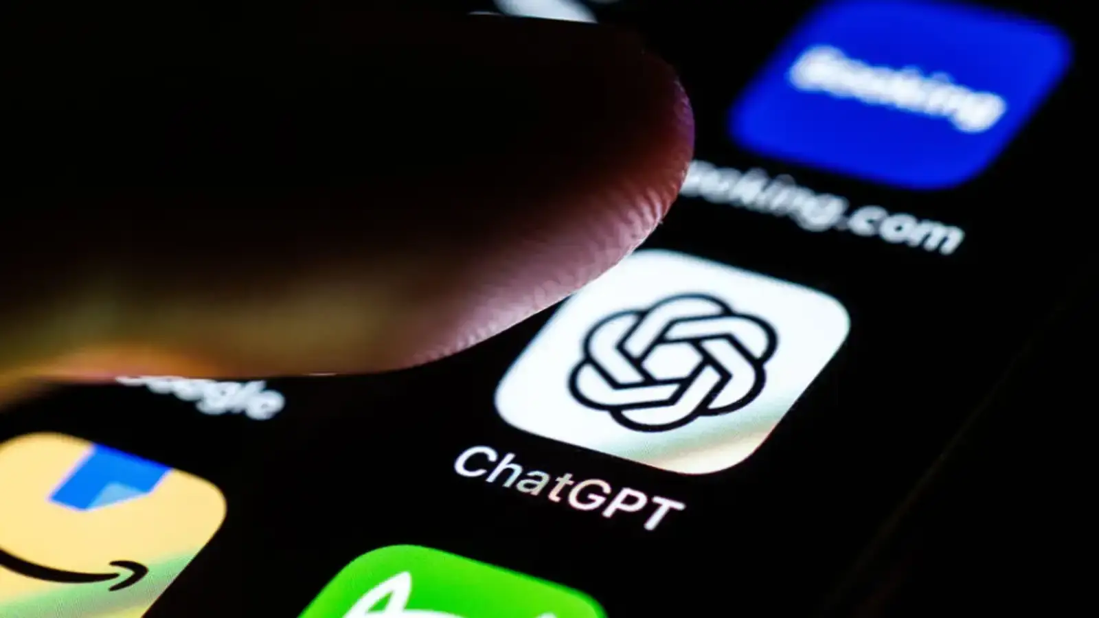 اپلیکیشن ChatGPT شاهد کاهش رشد دانلود و استفاده روزانه است